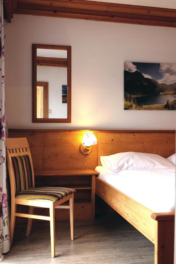 Hotel Kollerhof ไอค์ ภายนอก รูปภาพ